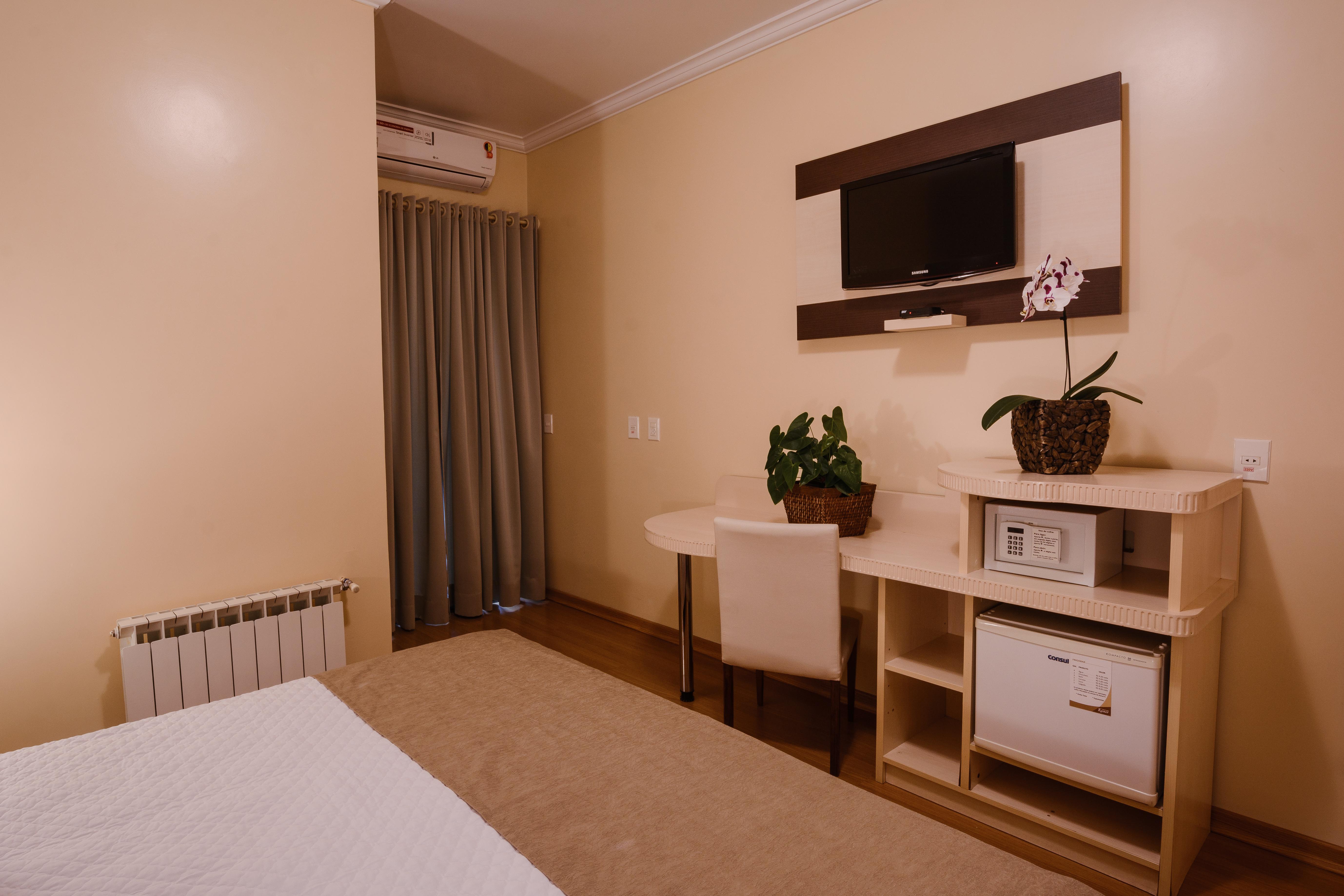 Hotel Pousada Kaster Gramado Bagian luar foto