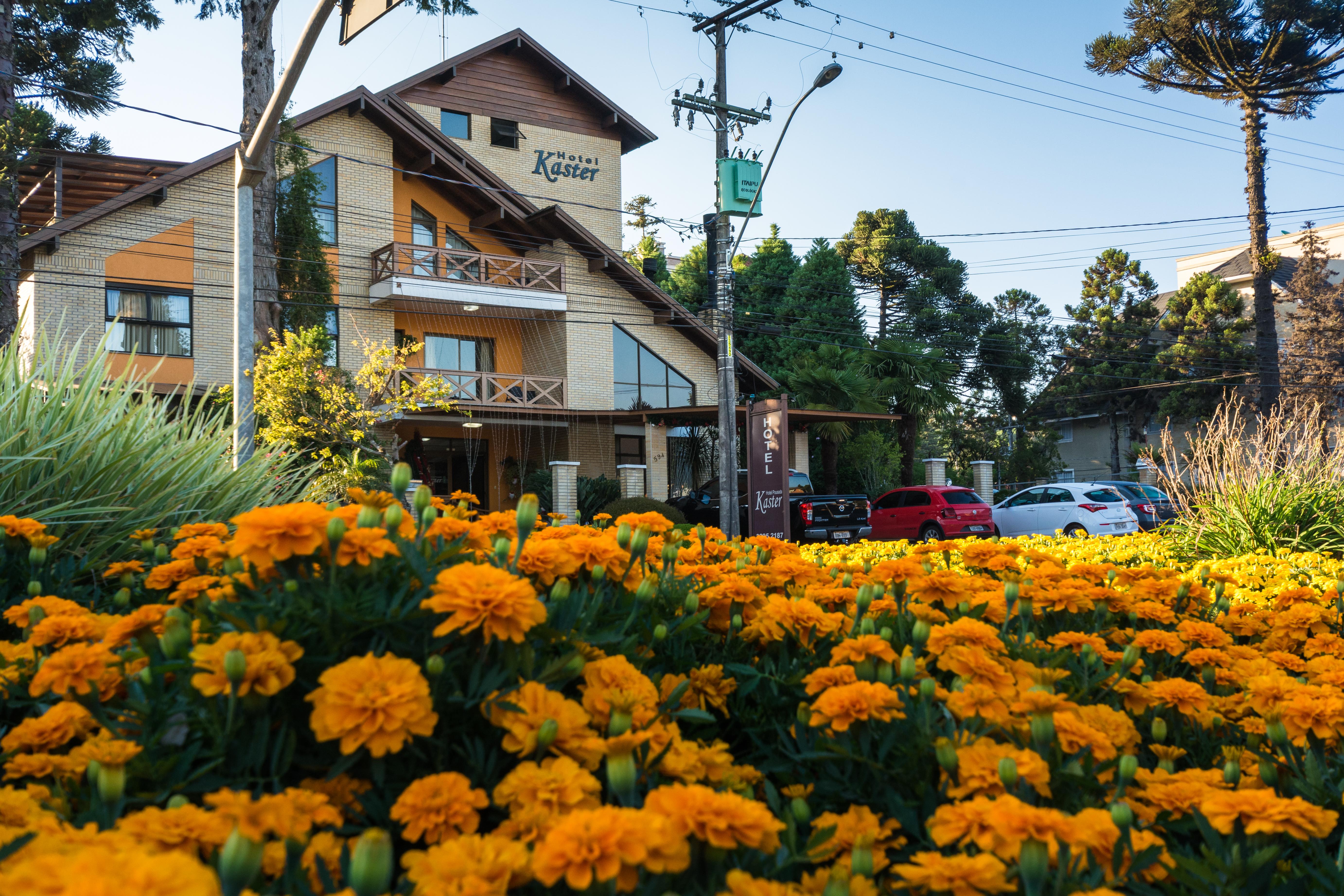 Hotel Pousada Kaster Gramado Bagian luar foto