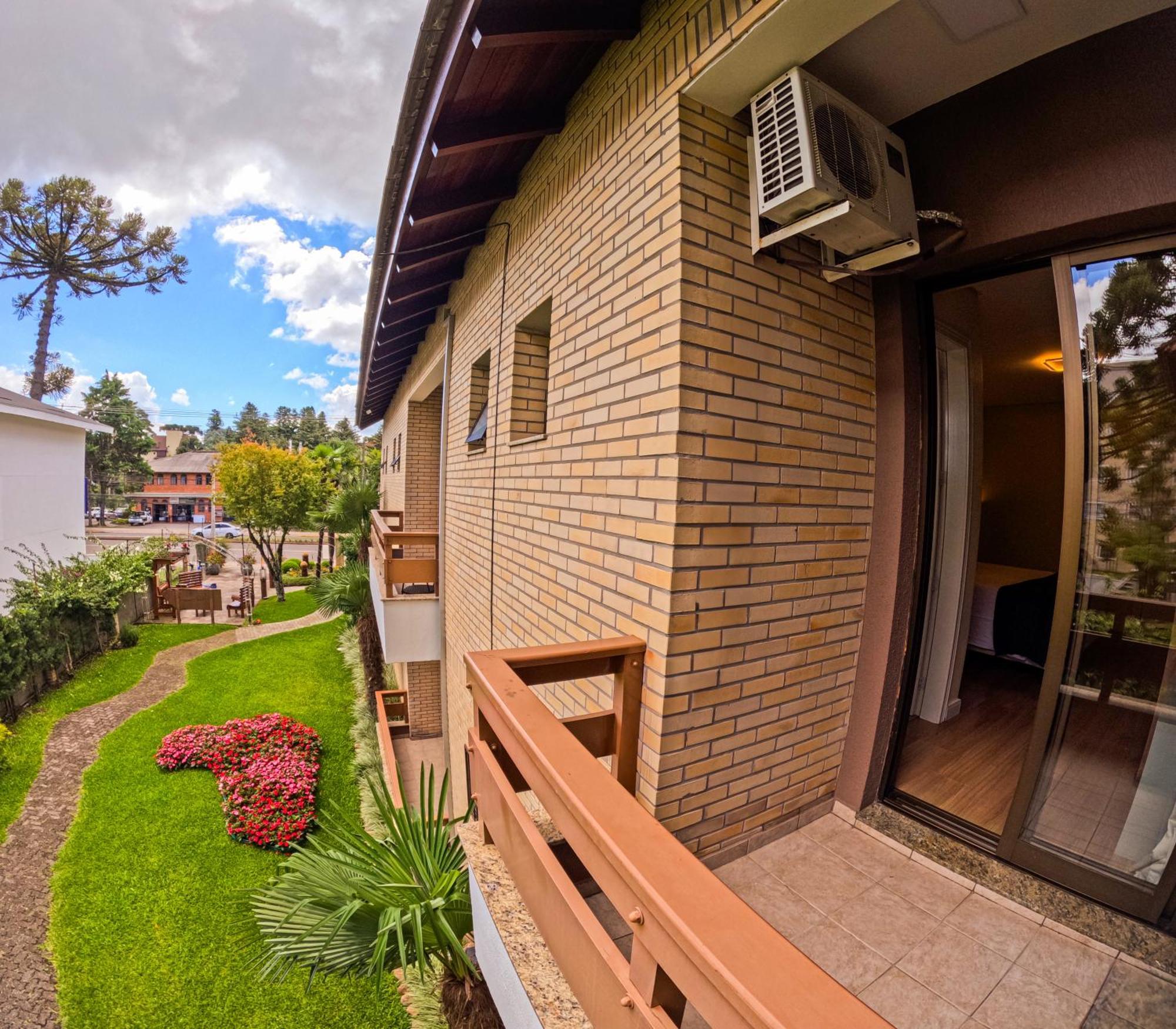 Hotel Pousada Kaster Gramado Bagian luar foto